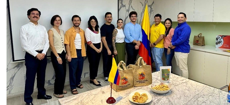 Embajada de Colombia en Vietnam y su sección consular “rindieron cuentas” a la comunidad colombiana